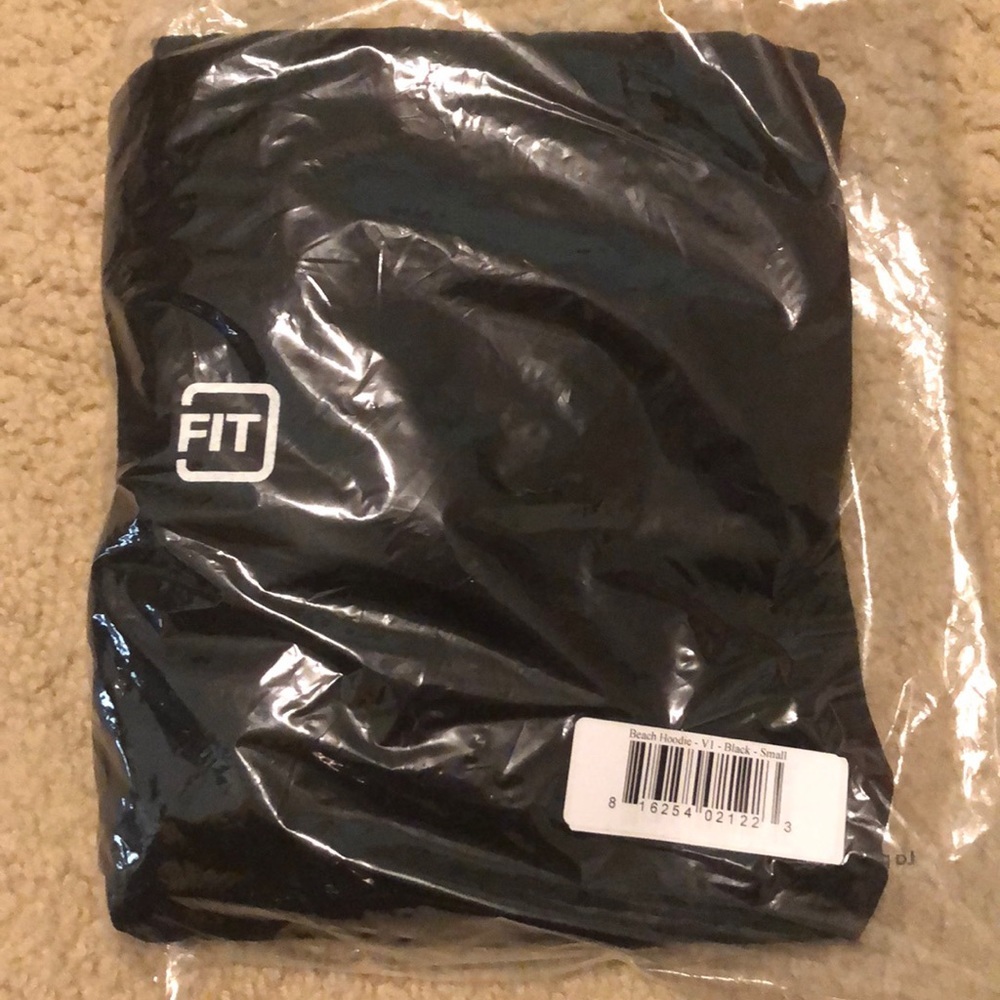 NWT Black sweatshirt with hoodie —#83 - Picture 4 of 9